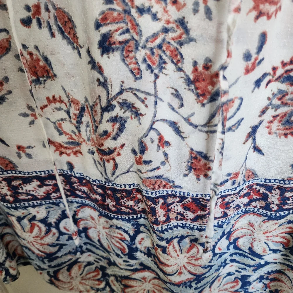 Lucky Brand ☆ Floral Print Women's Top. NWOT Pit - Pit 19" - Picture 2 of 10